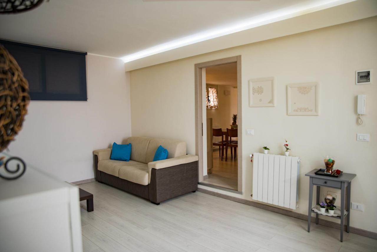 Alessia Apartment Panoramic View カターニア エクステリア 写真